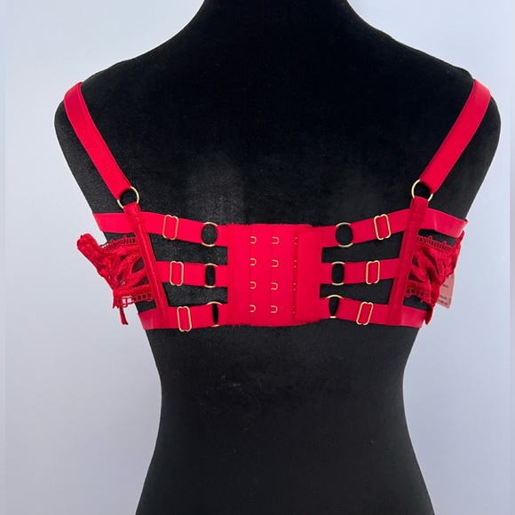 Victoria Secret Sexy Balconette Bra - Picture 3 of 7